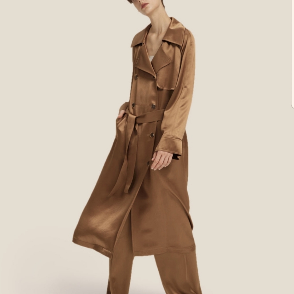 Double-Breasted Trench Coat (Dark Bronze) from Lattelier